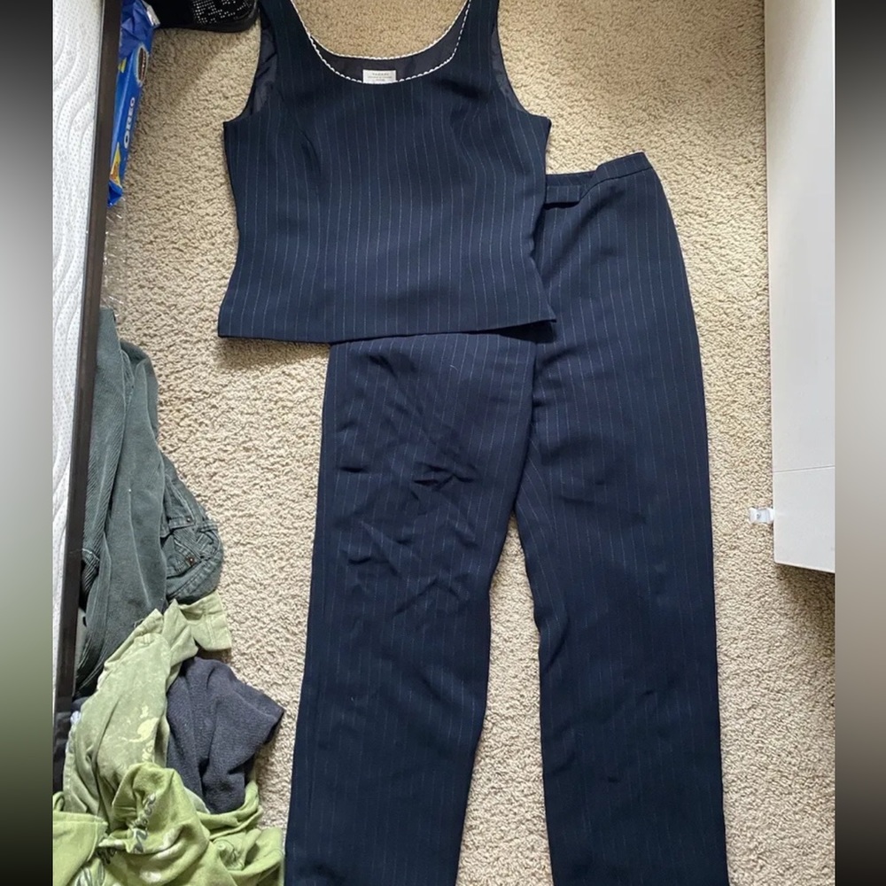 TAHIRI HONG KONG BRAND WOMENS PANTSUIT SET PROFESSIONAL ATTIRE
